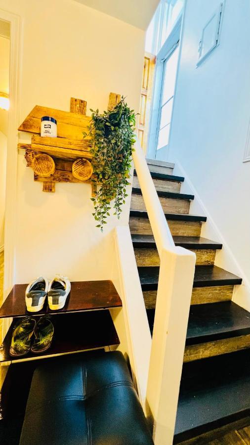 Toronto Bed & Breakfast - Free Parking Luaran gambar