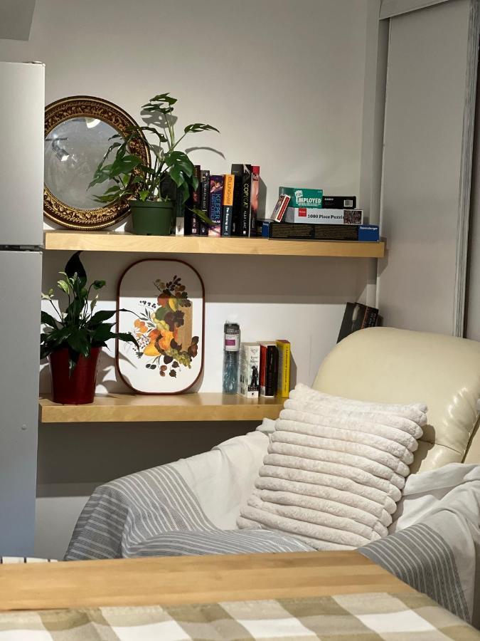 Toronto Bed & Breakfast - Free Parking Luaran gambar