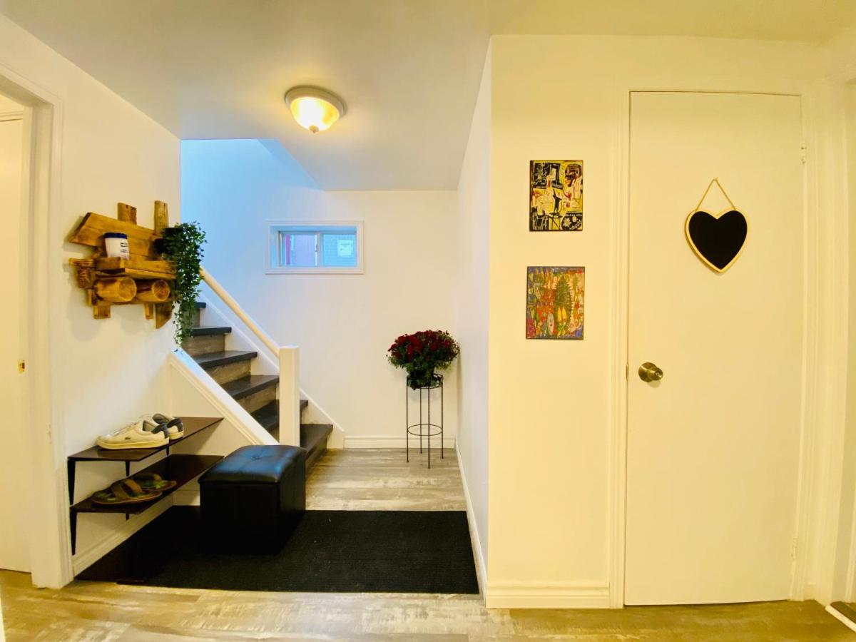 Toronto Bed & Breakfast - Free Parking Luaran gambar
