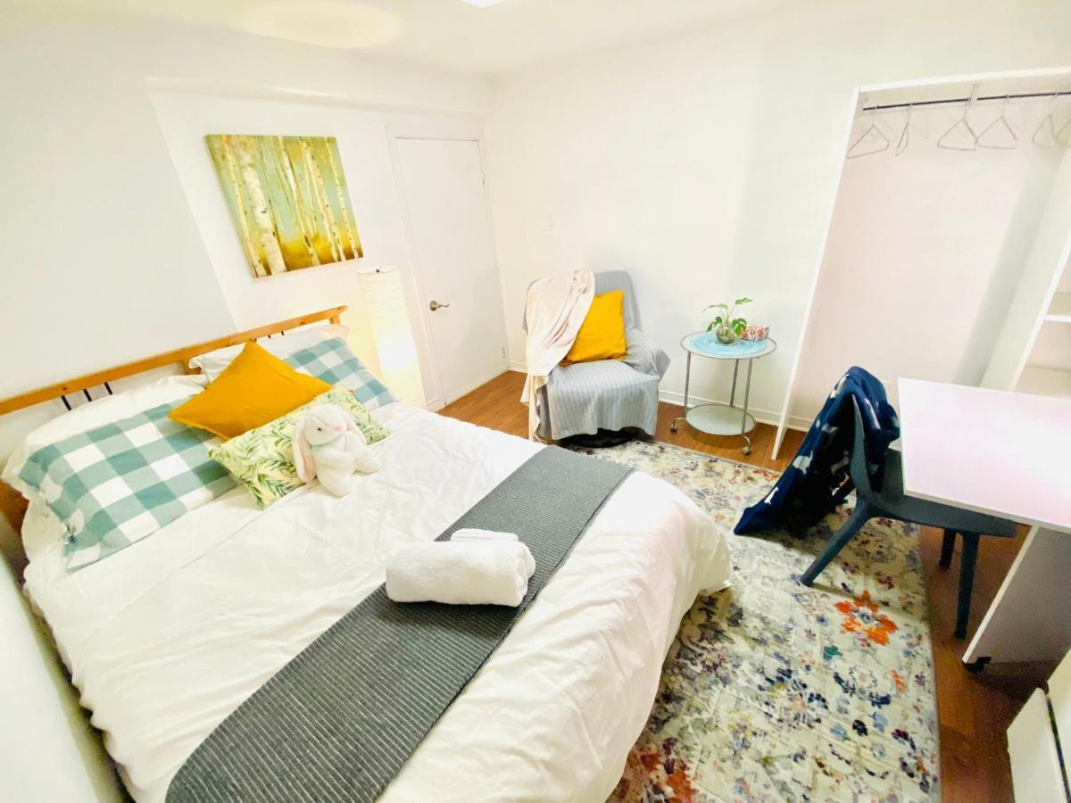 Toronto Bed & Breakfast - Free Parking Luaran gambar