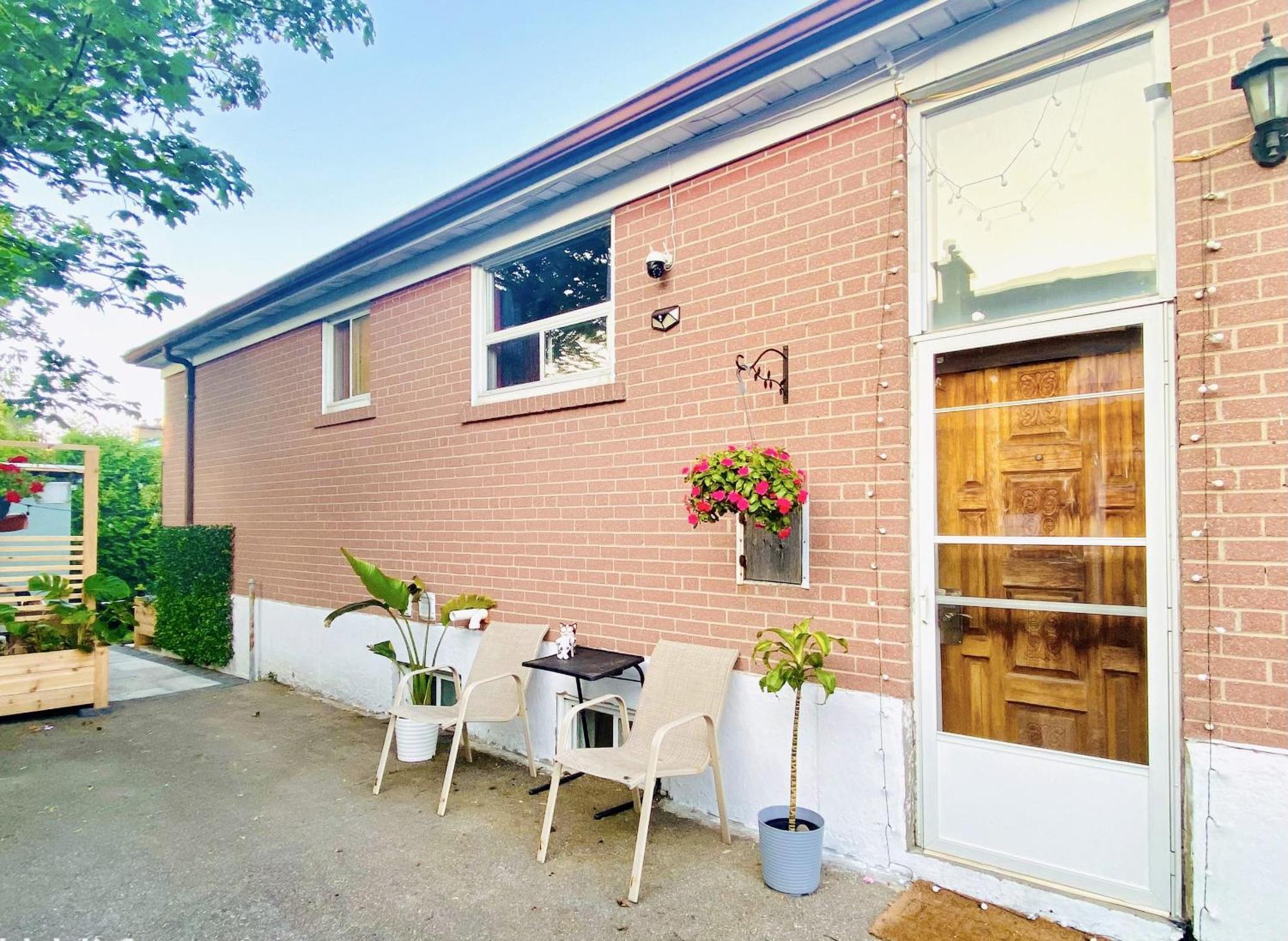 Toronto Bed & Breakfast - Free Parking Luaran gambar